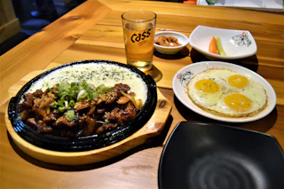 plates of food