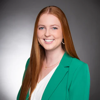 natalie headshot